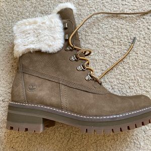 Brand new winter snow/hike waterproof boots